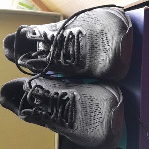 ASICS GT-1000 7 Women Black Phantom Size 6